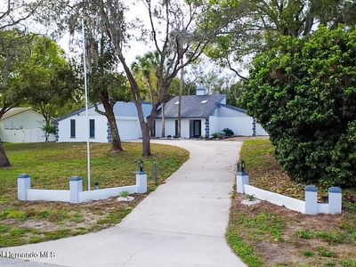 7984 Floral Dr, Weeki Wachee, FL, 34607