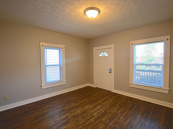 3rd image of 1810 S Delaware St #1