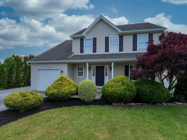 1240 Montgomery Ave, Boyertown, PA 19512