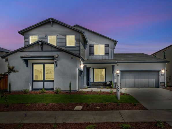 903 River Bend Dr, Lathrop, CA 95330