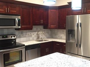 3275 Fox Chase Cir N #203, Palm Harbor, FL 34683