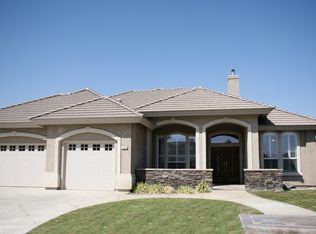13902 Bordeaux Ct, Bakersfield, CA 93314