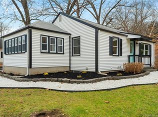 174 Spring St, Windsor Locks, CT 06096