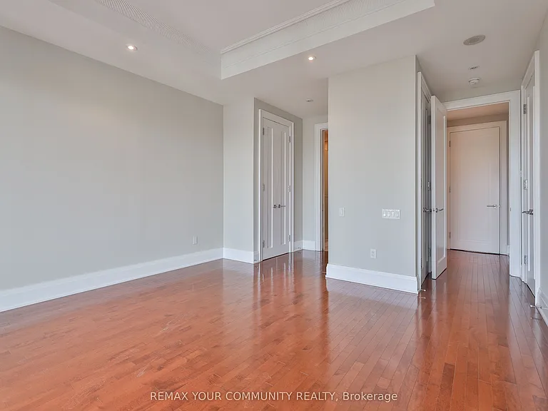 80 Yorkville Ave #802 — Photo 32