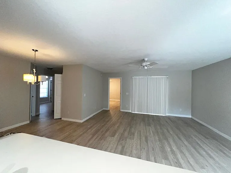 2024 Donegan Pl — Photo 17