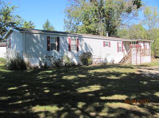 34 Hall Rd, Flemingsburg, KY 41041