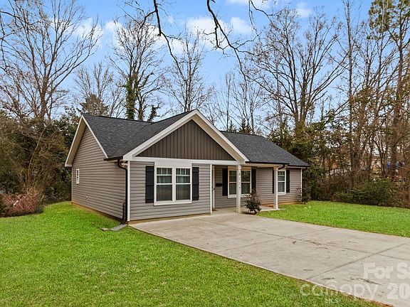 3rd image of 4117 Colebrook Rd