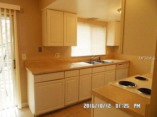 5th image of 10126 Crozier Ct #1