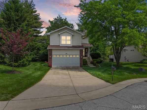 806 Conch Terrace Lake, Lake Saint Louis, MO 63367