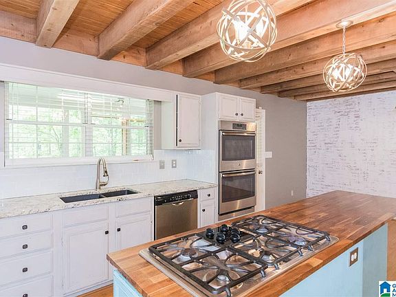 3rd image of 631 Mermont Dr