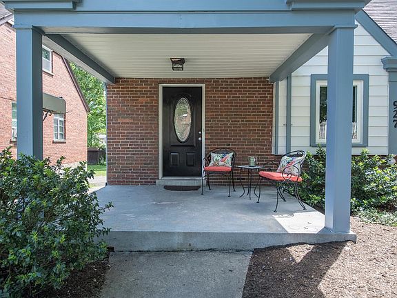 2nd image of 927 Winsray Ct