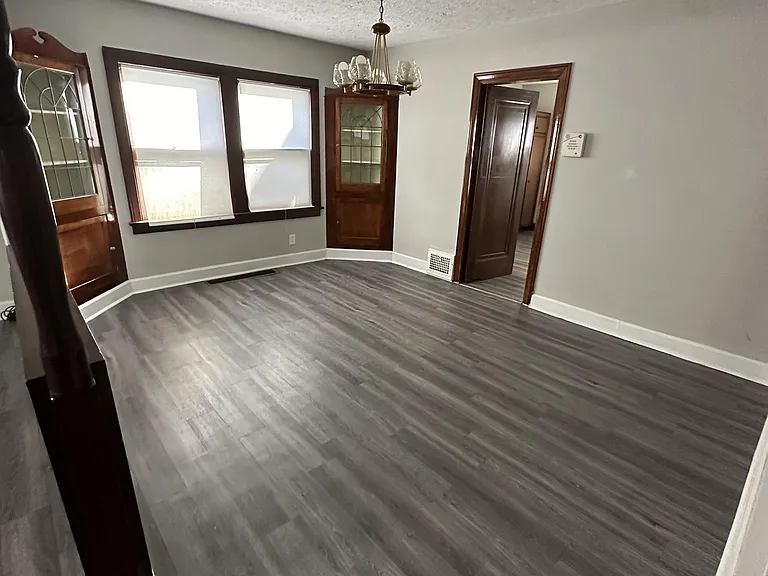 1082 Hillstone Rd #1 — Photo 6