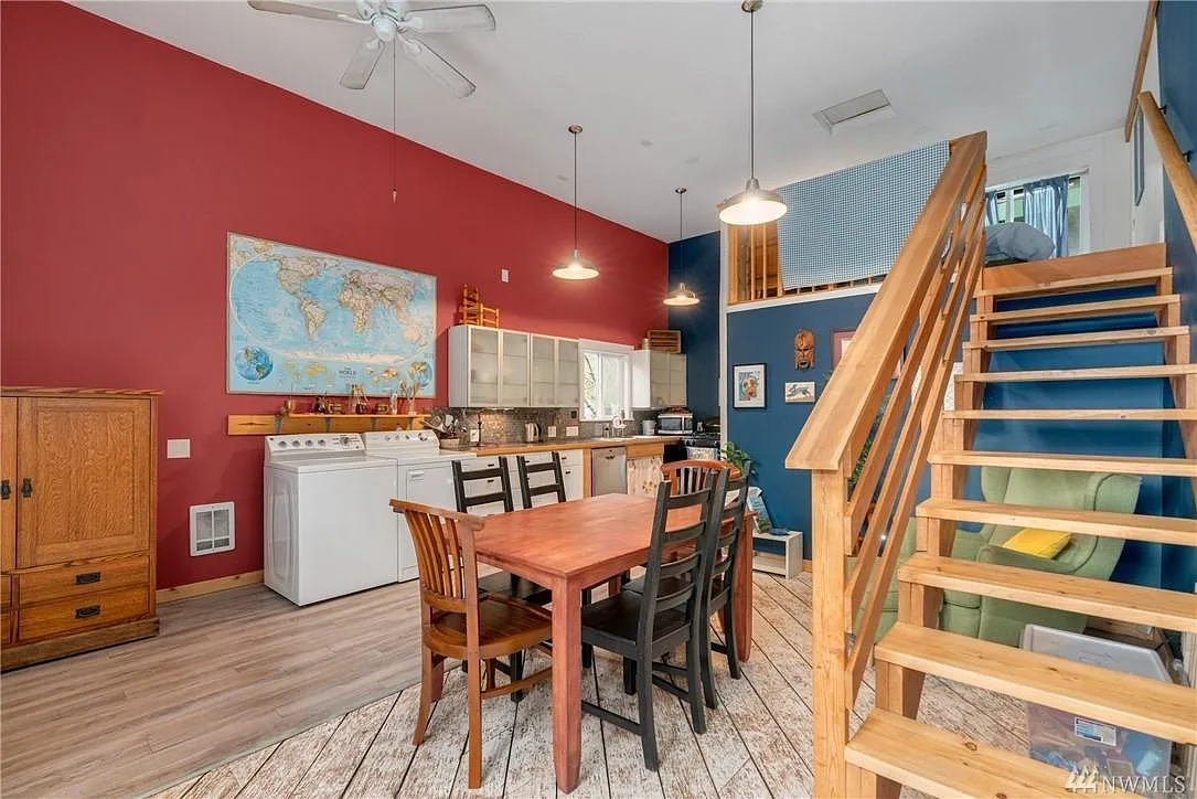 6741 Murray Ave SW — Photo 2