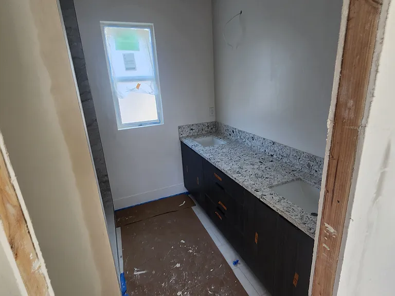 25344 Walnut St — Photo 9