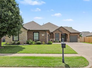 908 NW 186th St, Edmond, OK 73012