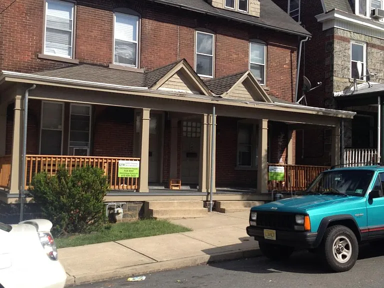 432 Birkel Ave — Photo 3