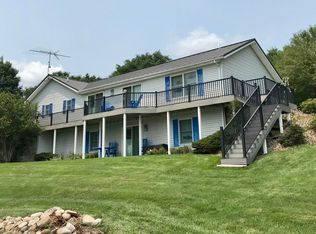 16801 Tomahawk Trl, White Pigeon, MI 49099