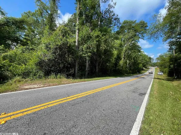 1635 W Quintette Rd, Cantonment, FL 32533