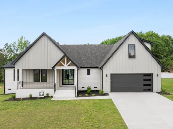 734 New South Ct, Wellford, SC 29385