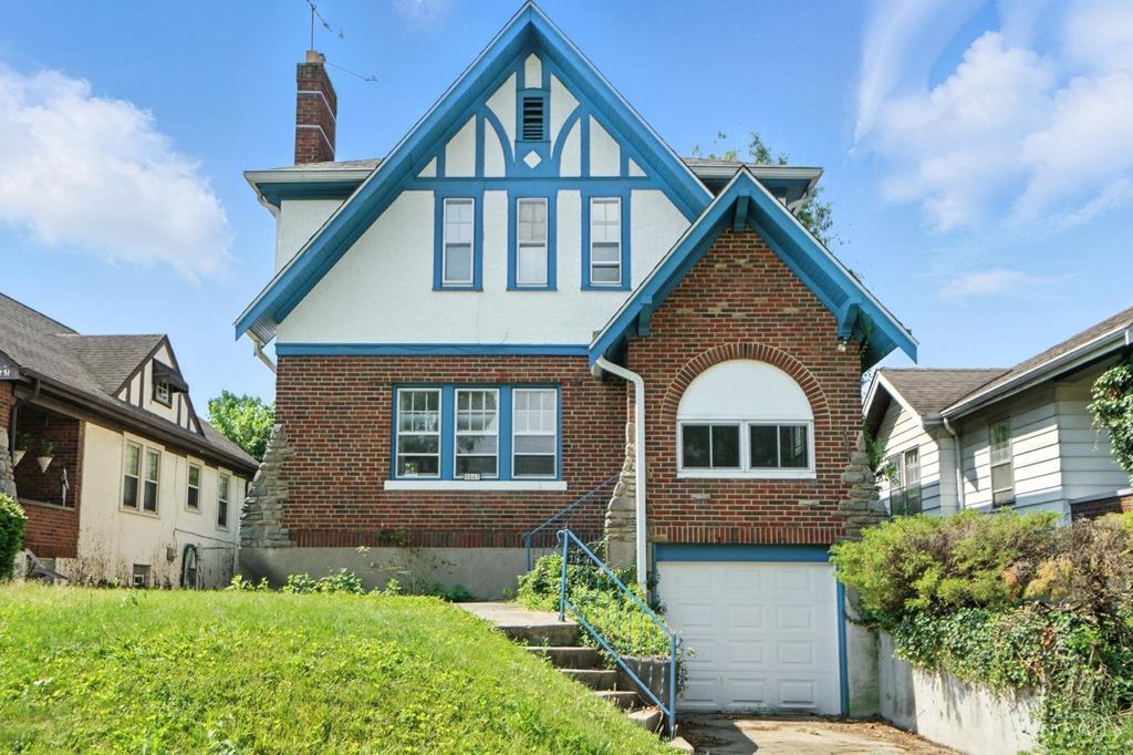 Real estate listing image