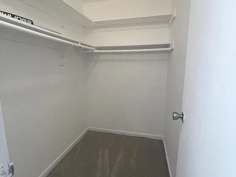 2323 Freetown Ct #2B — Photo 14