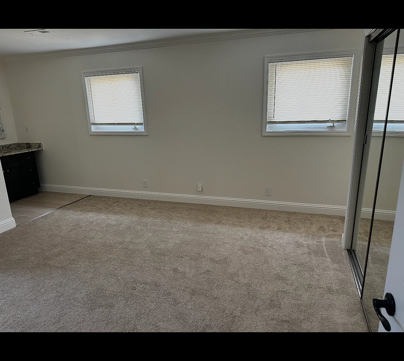 3 bed, 1424 sqft, $3,650 — Photo 4