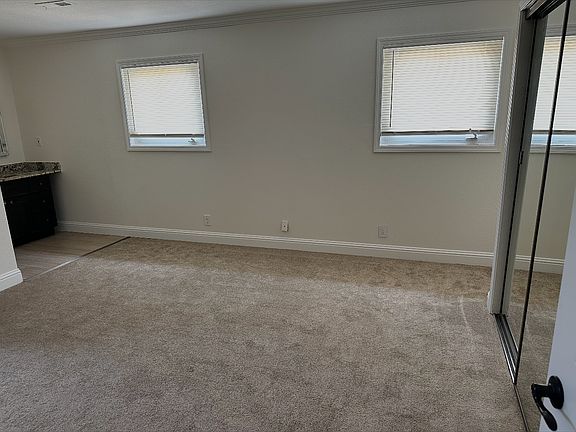 4th image of 7617 Canterbury Ln