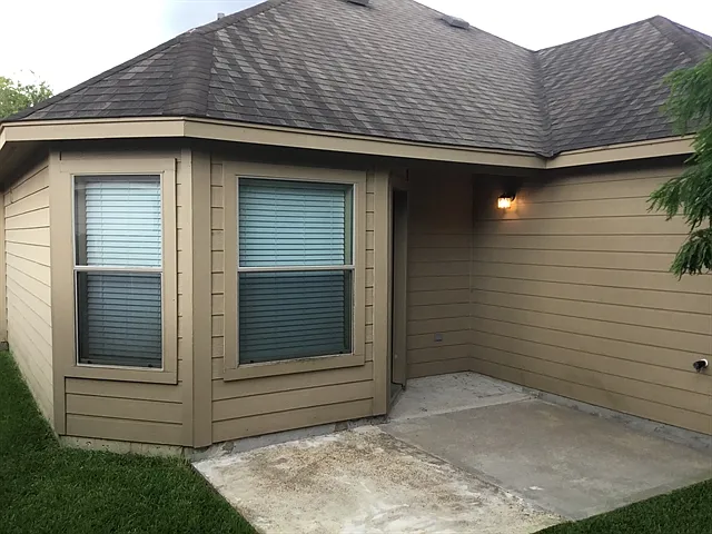 2411 Morgan Ridge Ln — Photo 15