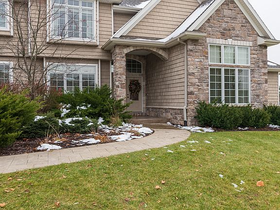 2nd image of 7743 Crooked Cove St