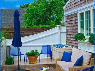 3 Bradford St APT 1, Provincetown, MA 02657