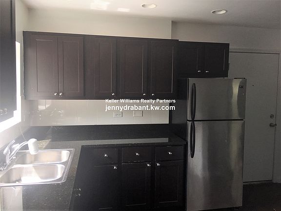 4th image of 2542 W Fitch Ave APT 2