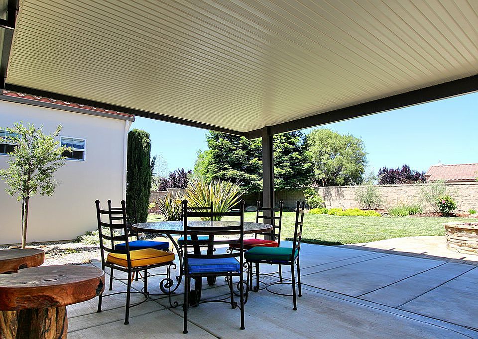 1st image of 918 Vista Cerro Dr