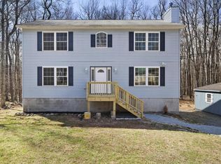 1111 Apollo Dr, Waymart, PA 18424
