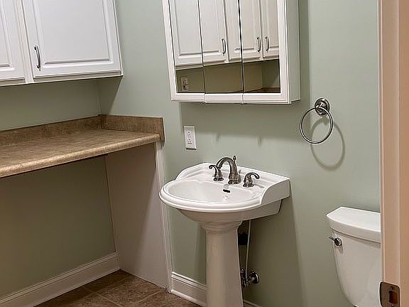 Laundry/ half bath
