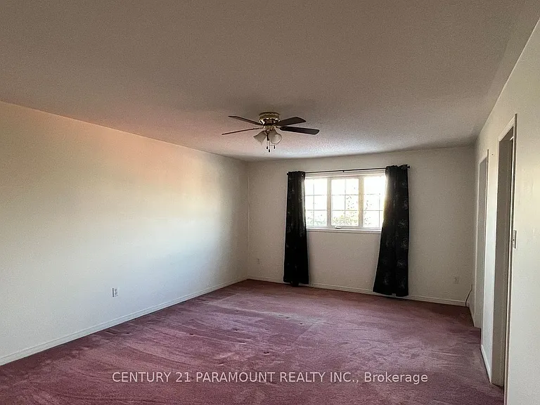 34 Jewel Cres — Photo 10