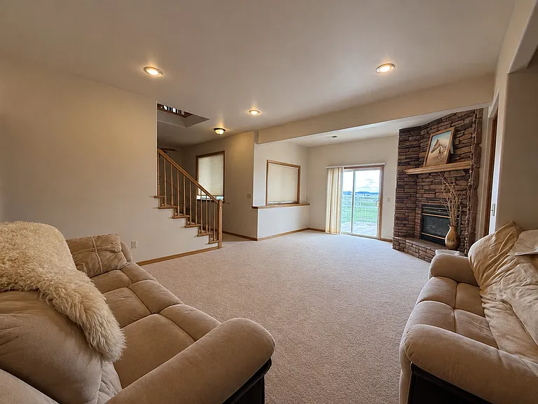 12375 Conestoga Trl N — Photo 32