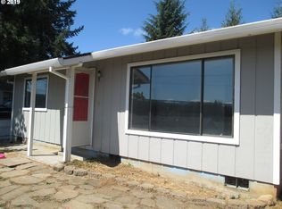 344 NW 5th St, Willamina, OR 97396