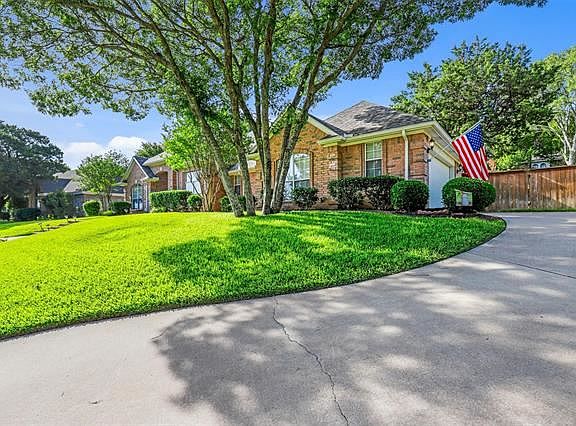 5th image of 1908 Wood Dale Cir