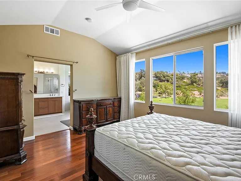 10 Silkwood — Photo 14