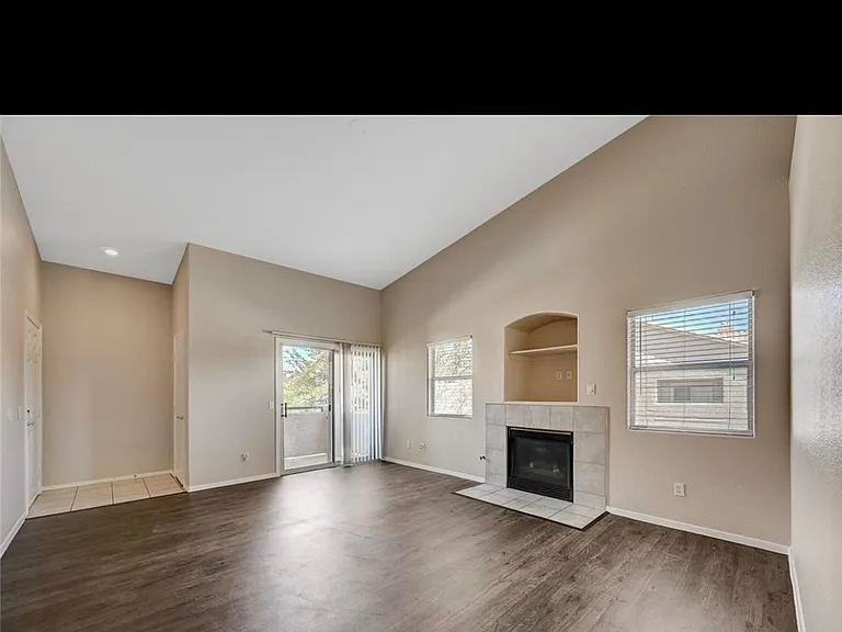 7450 S Eastern Ave #2020 — Photo 9