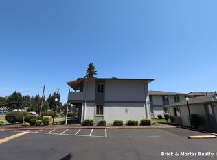 973 E Jefferson St #15, Stayton, OR 97383