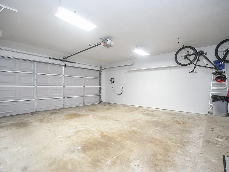 239 Malone St #B — Photo 34
