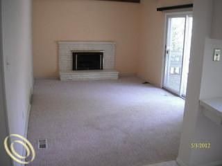 4th image of 18580 Framingham Dr
