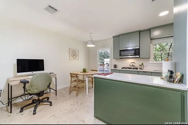 239 Brahan Blvd #B — Photo 5