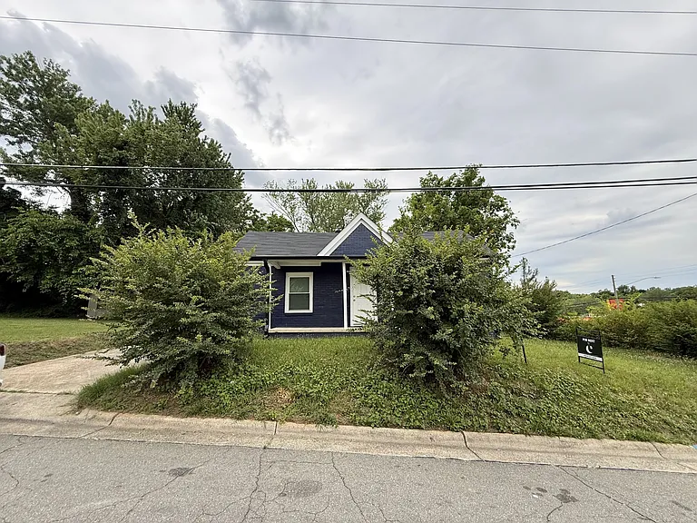 109 Walker St #1 — Photo 9