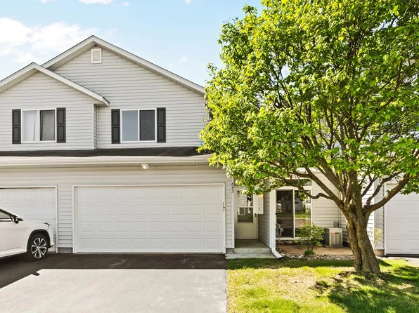 643 Roundhouse St, Shakopee, MN 55379
