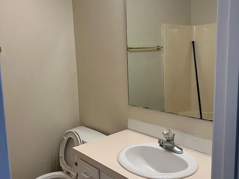 1117 Grovemont Dr #I-2 — Photo 12
