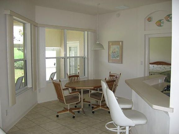 Breakfast nook