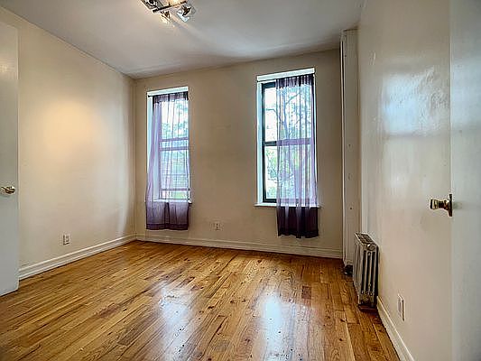 1st image of 538 W 159th St #16