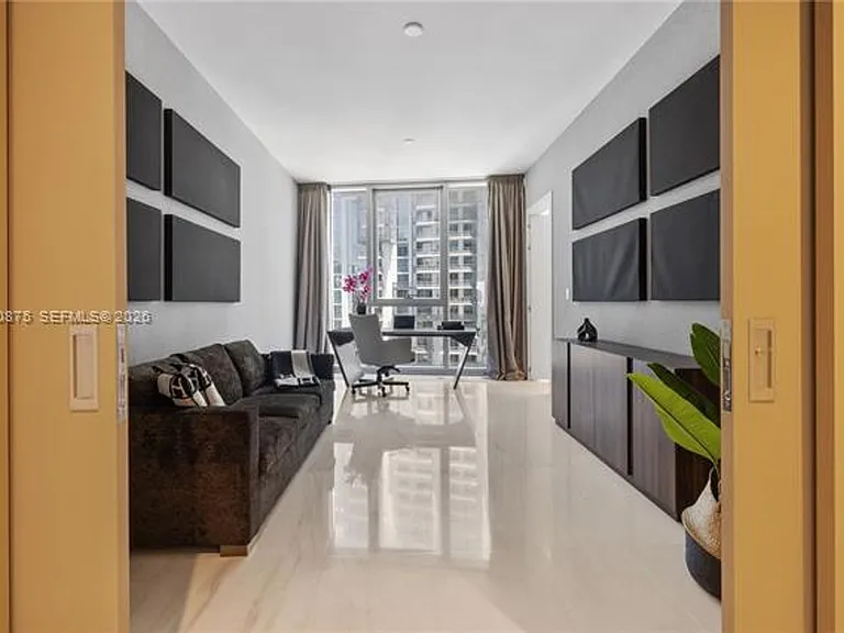 300 Biscayne Blvd #3104 — Photo 26